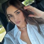 Olivia Culpo Instagram - 🤍 @rainbowkjewelry @khaite