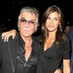 Elisabetta Canalis Instagram - Ciao Robi, se c’è una persona a cui devo dire grazie sei tu e la tua famiglia. Il fatto di non poter essere in Italia per darti l’ultimo saluto mi spezza il cuore, quanti ricordi insieme…avrai sempre un posto speciale nel mio cuore. Riposa in pace