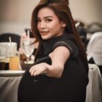 Engfa Waraha Instagram – 🖤