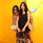 Lee Young-ji Instagram - 리즈님은 국밥이 좋다고 하셨다
은비언니는 내가 좋다고 했고

그럼 나는 코치가 좋은걸로 하련다
오늘의 일기 끝

@coach 
#couragetobereal #coachny #coachkorea #코치성수팝업 #코치퀼팅태비