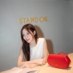 Pattranite Limpatiyakorn Instagram - มาแล้วค่า💖 ~ บ้านหลังแรกของ Stand Oil House ในประเทศไทย ใครยังไม่ไปอย่าพลาดนะคะ 🥰

🏡 Stand Oil House Pop-Up Store
· 5 April (FRI) - 28 April (SUN)｜10AM - 22PM
· Siam Center, G Floor

#STANDOIL #STANDOILTH
#STANDOILHOUSE