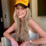 Kelsea Ballerini Instagram - have you listened to the new love me like you mean it DO YOU LOVE IT LIKE YOU MEAN IT?!? also the @cmt awards are tomorrow and i can’t wait to host and perform for you ❤️