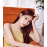 Cho Mi-yeon Instagram – @wakemake_official 💚🍀봄이 온다아🧚🌿