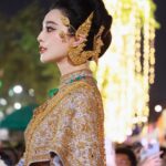 Fan Bingbing Instagram - Hello Thailand! ✨ Sending warm wishes for a blessed and joyful Songkran! 🌟💐🥰
