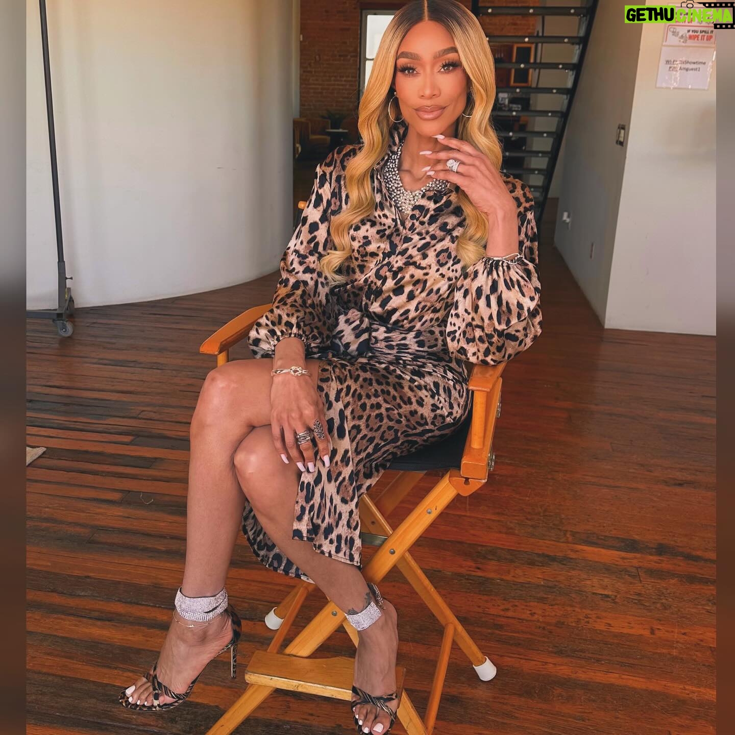 Tami Roman Instagram - SWIPE! ITS MY BIRTHDAY!! š
Iām feeling good so talk to me nice ššš #AriesSeason