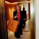 Olivia Culpo Instagram - Pasta, pizza, fashion, Milano 😍