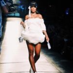 Rebecca Instagram – Primeira vez desfilando no São Paulo Fashion Week, a convite de @azmarias 😮‍💨💫

@lucasramosphoto
@agenciabrazilnews