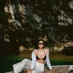 Praya Lundberg Instagram – Super annoyed I lost this swimsuit 🫂💔 @jilljacobsstudio can we find another one 🥹