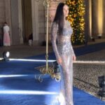 Demi Moore Instagram - Shimmered and shimmied the night away ✨💃🏻 Congrats to @dolcegabbana on the opening of ‘Dal Cuore Alla Mani’ at the @palazzorealemilano!