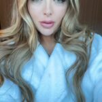 Mandy Rose Instagram – Day 2 💙🙏🏻🥰 Big thanks to all my amazing fans for coming out to see me … MISS YALL 🥹 

@bigeventny @officialwrestlecon @thetailgoat @jimmysseafood 

MU @annakordash 
Hair @senadakxo 
Outfit @egoofficial 
Stylist @styledbylmc 
Lashes @lushmobilebeauty 
Extensions @saltylockshairext 
📹 @josephashepherd @uphighllc