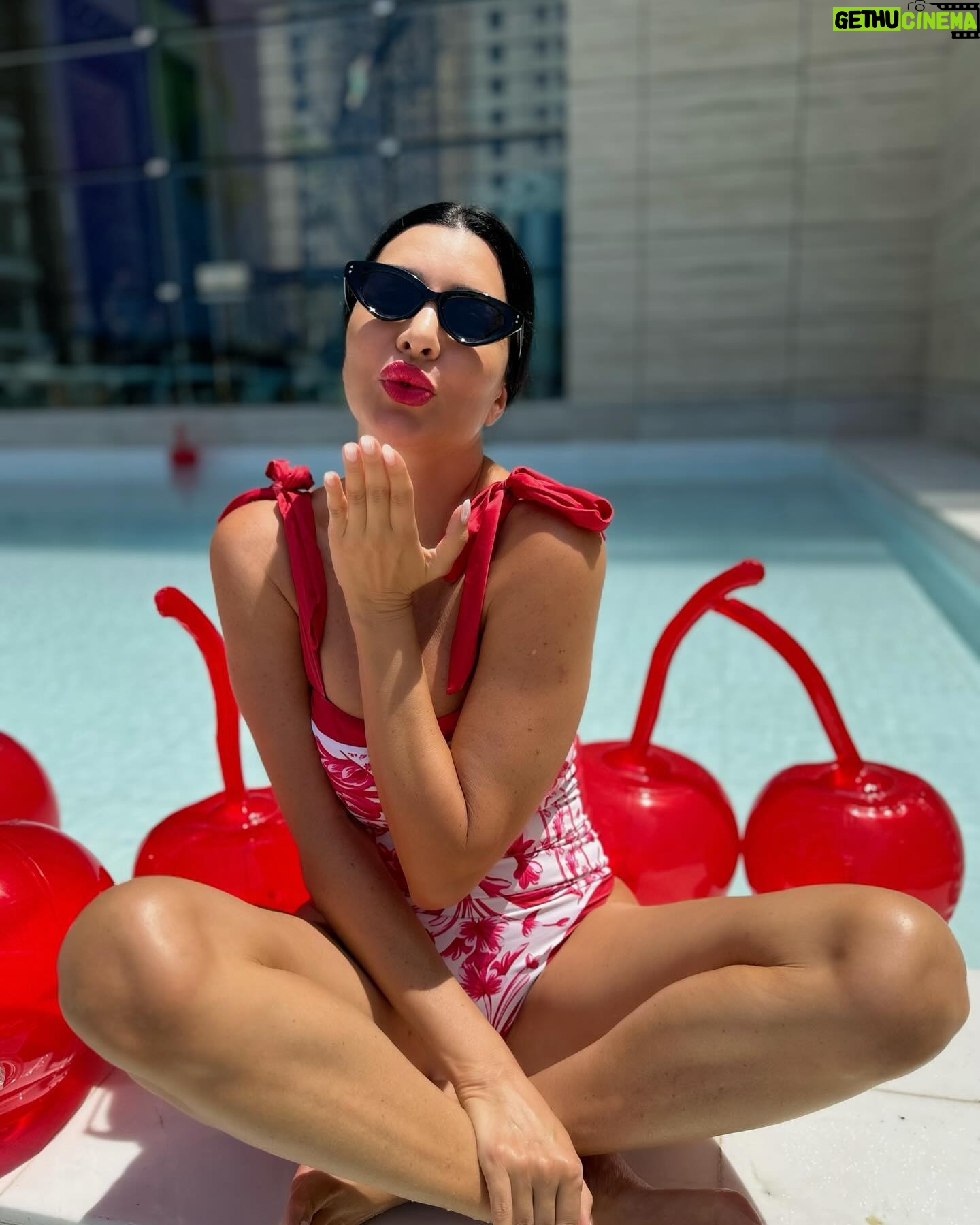 Lamitta Frangieh Instagram - Une Cerise 🍒 outfit @vioye_us
.
.
#red #redswumsuit #spring #swimwearfashion #dubai #lamittafrangieh #mom#model #lifestyle