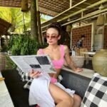 Rabia Soytürk Instagram - 🕶️🌸🌺👙🎀