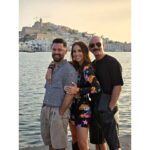 Paula Echevarría Instagram - Ibiza Recap 💙

#TrabajarConAmigosEsComoNoTrabajar
#Equipazo
#Hawkers
#PaulaEchevarriaXHawkers 
#ComingSoon