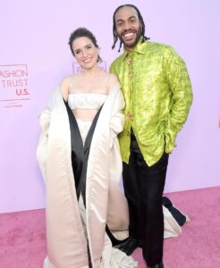 Sophia Bush Instagram - To watch your friend get his flowers is the definition of magic. So proud of you @charlienchargie 🤍 @harbison.studio is everything. You are everything. Thank you for the beauty you put into the world, and the ethos with which you do it. I love wearing your art. And I love love love you. Congratulations!

Thank you @fashiontrustus for all you do for young and emerging design talent. The world needs more art, especially in times of strife. And the artists need our support so that they may tell their stories. So many more will flourish because of you 🤍✨🚀
