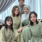 Erra Fazira Instagram - Ramadhan berlabuh, Syawal menjelma,
Dirai gembira dalam suasana sederhana,
Salam dihulur  kemaafan  dipinta
Moga ukhwah  harmoni, dijauh sengketa..
.
Salam Lebaran dari kami,
Erra , EAleesya & family..🥰🥰🥰