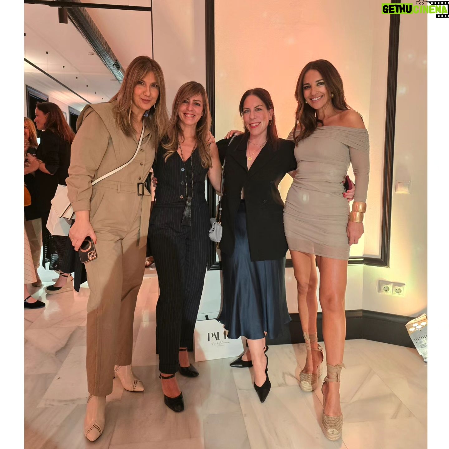 Paula Echevarría Instagram - Ayer fui MUY feliz!
Gracias a mi team de @primarkpr.es, a mis incondicionales, a todos mis amigos y a todos los que vinisteis a celebrar conmigo la salida de mi nueva colección #PauEcheXPrimark
Y gracias a tod@s por vuestros comentarios y haber hecho que la salida de la colección haya sido un éxito! ♥️♥️♥️♥️
Fotos @leticiadiazdelamorena