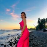 Beauty Gonzalez Instagram - I love a fabulous White Sand Beach as much as anyone ,
But there is something wildly romantic about this dark patch of Negros Coastline.🩶
Scattered with Eternal Rocks and Strewn with bleached driftwood from typhoons past, 
It is oftentimes Ominous and Foreboding, 
however at sunset it transforms, 
it gives an Ethereal Glow. 🧡
I feel like Catherine in WUTHERING HEIGHTS 💜