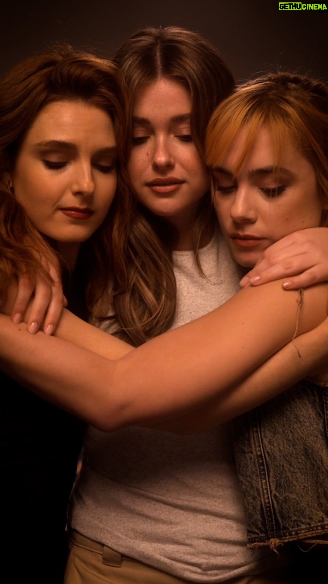 Clara Galle Instagram - No, lo que ha pasado no se olvidará. La serie #NiUnaMás, protagonizada por Nicole Wallace, Clara Galle y Aïcha Villaverde, llega el 31 de mayo.
