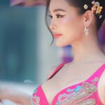 Engfa Waraha Instagram – ขอบคุณ @kingpowerofficial  มากๆเลยนะคะ ที่ให้ฟ้าได้ร่วมขบวนและมินิคอนเสิร์ตกับงาน อภิมหาสงกรานต์ รางน้ำ  KING POWER ในวันนี้ สนุกมากๆเลย 🙏🏻 

ขอบคุณแฟนคลับที่มาหากันในวันนี้ด้วยนะค้า ร้อนมากๆเลยใช่ไหม แต่สู้มาก รักน้า เจอกันนะคะ 💦🥳🎊🎉