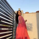 Shivani Paliwal Instagram – 🌸