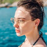 Rabia Soytürk Instagram - look cloesly