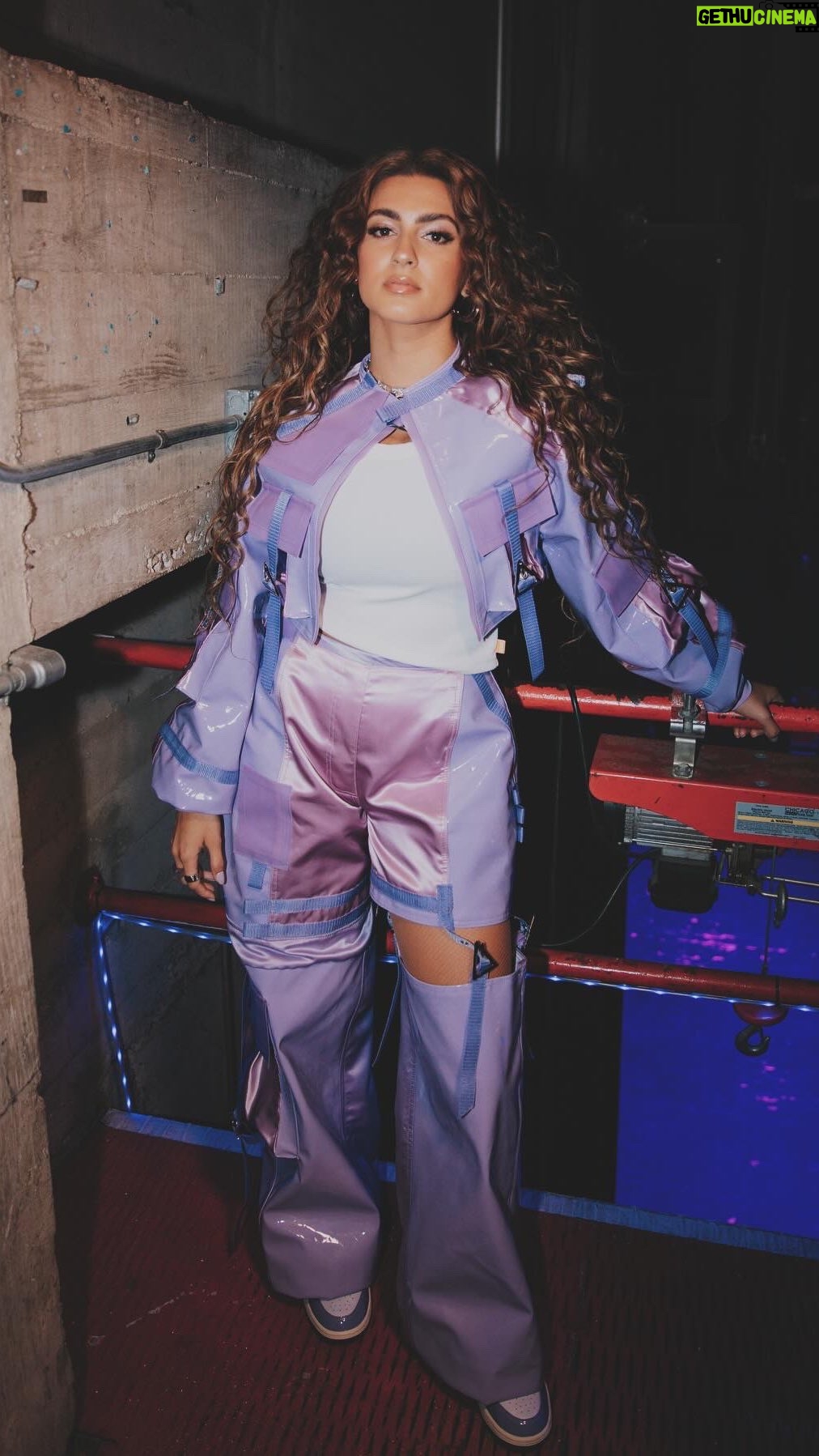 Tori Kelly - 101.1K Likes - tour mode in full effect β‘ΛββΊΛ³β§ΰΌ
#purpleskiestour
