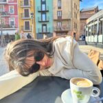 Mina Al Sheikhly Instagram – ملخص برشلونة بالبوم و ذكريات تخبل ♥️

تنويه يا جماعة الخير ! لكثرة الاسئله و التحليلات 

اني حامل بالشهر الخامس ! و اعلنت بعد مثبت الحمل 🥰
و شفت الوقت المناسب 🙏

اما الفيديو فهذا مصور قبل ٤ اشهر 😂 يعني اول معرفت اني حامل

و هذا جان حل المعدلة الصعبة  التي دوخت العالم 😂 

و شكراً 

#myhappymoments #minasjourney