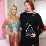 Sarah Michelle Gellar Instagram - I had the honor to present my long time makeup artist @rachelgoodwinmakeup with the @dailyfrontrow makeup artist of the year award. I’ve been collaborating with Rach for over 20 years (swipe to see some of our covers) I can’t imagine anyone more deserving. Love you Rachel
