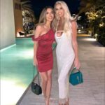 Chrishell Stause Instagram - A few things on my phone that never got posted! What’s your fav look? Partial to the beach look bc I would love to be back in Cabo 🙌 
#TBT