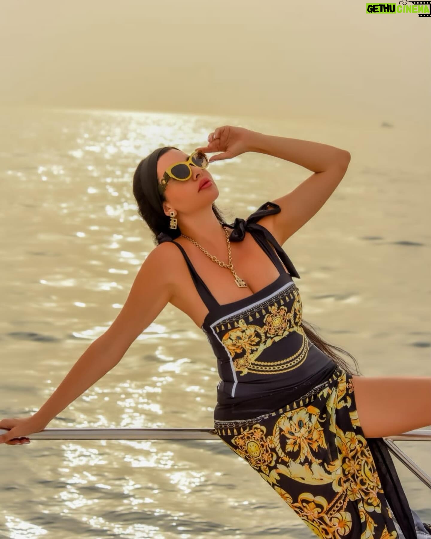 Lamitta Frangieh Instagram - Phenomenal by @vioye_us ๐ค
๐ธ @hossamelhalwagy_photography
.
.
.
#swimwear #swimsuitseason #yaghtinglife #summervibes #luxurylifestyle #lamittafrangieh #swimwearfashion #yaghtclub #dubai #brunette