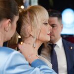 Valeriya Instagram - Я благодарю компанию "Chamovskikh" за многолетнюю дружбу, поддержку, роскошный подарок и сюрпризы для наших гостей. @chamovskikhjh и ещё раз всех своих друзей за потрясающий вечер, на котором мы с @misha_marvin  впервые публично исполнили нашу прекрасную песню . И этот праздник, благодаря вам, мои дорогие, навсегда останется в моей памяти.♥️🙏