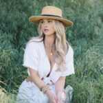 Kinsey Wolanski Instagram - Just dreaming of my future ranch 💭