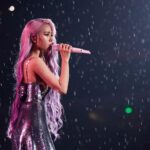 Jolin Tsai Instagram – 雨中即時生效的浪漫約會
#溫州四月雨
#uglybeauty2024finale溫州站 
#人間美人魚