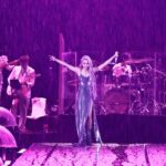 Jolin Tsai Instagram – 雨中即時生效的浪漫約會
#溫州四月雨
#uglybeauty2024finale溫州站 
#人間美人魚