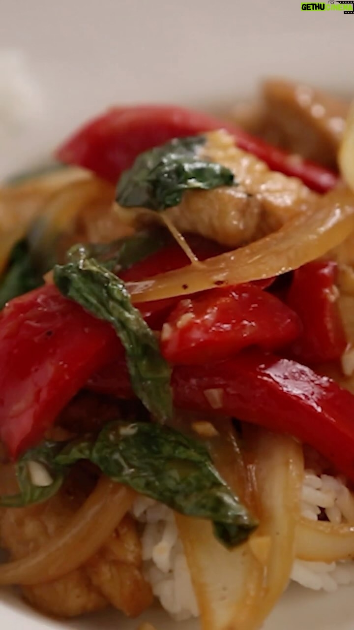 Martha Stewart Instagram - A chicken stir-fry is a quick and delicious route to dinner, and this Thai-inspired take makes a fresh weeknight meal. The recipe takes just 35 minutes to prepare—put on some rice when you start the stir fry and dinner will be ready in a flash. Get the recipe at the link in our bio.