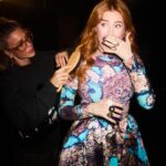 Palina Rojinski Instagram - !Achtung! Enthüllung: 
Ich muss euch sagen, ich liebe diese Show! Leider ist @masked.singer.germany schon HALB rum, aber es macht GANZ viel Spaß! Die Spannung steigt und am Samstag geht das Rätseln um 20:15 auf @prosieben weiter. Was glaubt ihr, wer unter den Kostümen steckt? 

Danke für die Fotos @immofuchs & den fancy Loooook @rominamann @alinaabegg @ziyadkb @aquazzura & se Glaaaam @teenatuning 💜🩷🩵