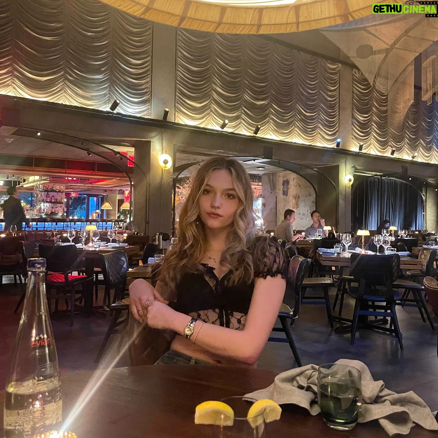 Jayden Bartels Instagram - i love it here