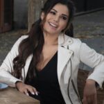 Aleida Núñez Instagram – La vida es un reto: VÍVELA, siente, ama,ríe, llora, juega, gana, pierde, tropieza, pero siempre levántate y SIGUE adelante. ✨#mujeresfuertes #mujerespoderosas #chingonas #monarcas
