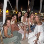 Scarlet Ortiz Instagram - Que bonito poder celebrar tu vida mamacita hermosa @denisedelpino 🥳🎂🍾 miles de bendiciones! 
Que bello reencuentro con mujeres maravillosas @laurasbarcelo @roxanagarciatv @lapasqualotto @chiquibabyla @felicidad_aveleyra @thebeautysquadbyflor