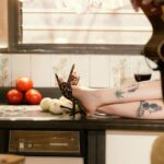 Mon Laferte Instagram – 🖤 Huele a peligro