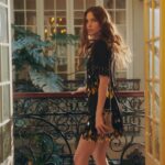 Macarena Achaga Instagram – new #famebyrabanne🔥@rabanne

♥️ en tu coment si adivinas con emojis que más traigo en mi mini bolsa 
#publicidad