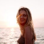 Kelsea Ballerini Instagram - this ain’t our first rodeo.

finishing up writing the album this week with friends, heroes, and sisters. send us your good vibes, will you? 🤍