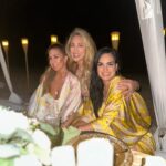 Scarlet Ortiz Instagram - Que bonito poder celebrar tu vida mamacita hermosa @denisedelpino 🥳🎂🍾 miles de bendiciones! 
Que bello reencuentro con mujeres maravillosas @laurasbarcelo @roxanagarciatv @lapasqualotto @chiquibabyla @felicidad_aveleyra @thebeautysquadbyflor