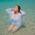Alexa Ilacad Instagram - Girls just wanna have SUN!! ☀️ 🌊🐚🌸
@picosandshotel.official