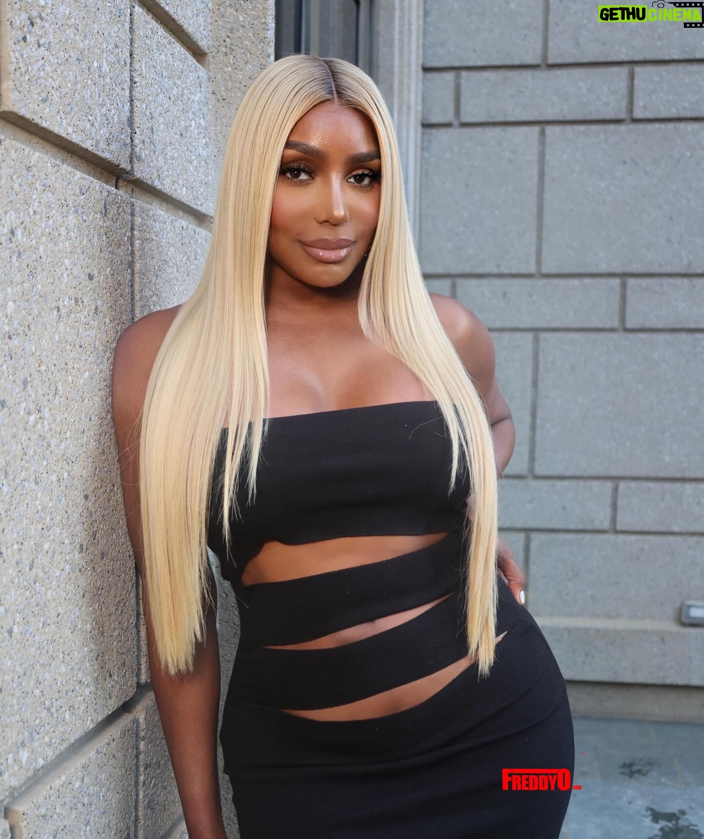NeNe Leakes Instagram - Swipe: Energy
Dress: @zara
Shoes: @jessicarichofficial
Makeup: @2gifted.hands
Hair: @dynamiclush