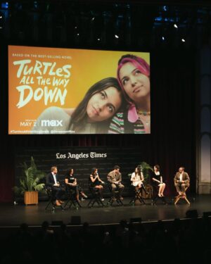 Isabela Merced Instagram - Turtles All the Way Down May 2nd @streamonmax
📸: @_miazaki_
👗: @toryburch