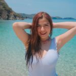 Alexa Ilacad Instagram - Girls just wanna have SUN!! ☀️ 🌊🐚🌸
@picosandshotel.official
