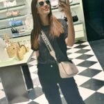 Bidya Sinha Saha Mim Instagram - My all time favourite , Mirror Selfie!

(latest iphone from @pochondoshop )