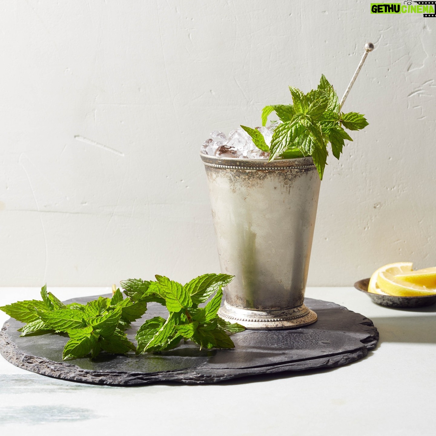 Martha Stewart Instagram - Refreshing and strong, a mint julep is a must on Derby Day, or any summer gathering. This classic southern cocktail starts with muddled mint leaves mixed with lemon juice and sugar, which is then mixed with bourbon and ice. A sprig of mint is the perfect garnish. Get the recipe at the link in our bio. π·: @bryangardnerphotography