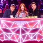Palina Rojinski Instagram - !Achtung! Enthüllung: 
Ich muss euch sagen, ich liebe diese Show! Leider ist @masked.singer.germany schon HALB rum, aber es macht GANZ viel Spaß! Die Spannung steigt und am Samstag geht das Rätseln um 20:15 auf @prosieben weiter. Was glaubt ihr, wer unter den Kostümen steckt? 

Danke für die Fotos @immofuchs & den fancy Loooook @rominamann @alinaabegg @ziyadkb @aquazzura & se Glaaaam @teenatuning 💜🩷🩵